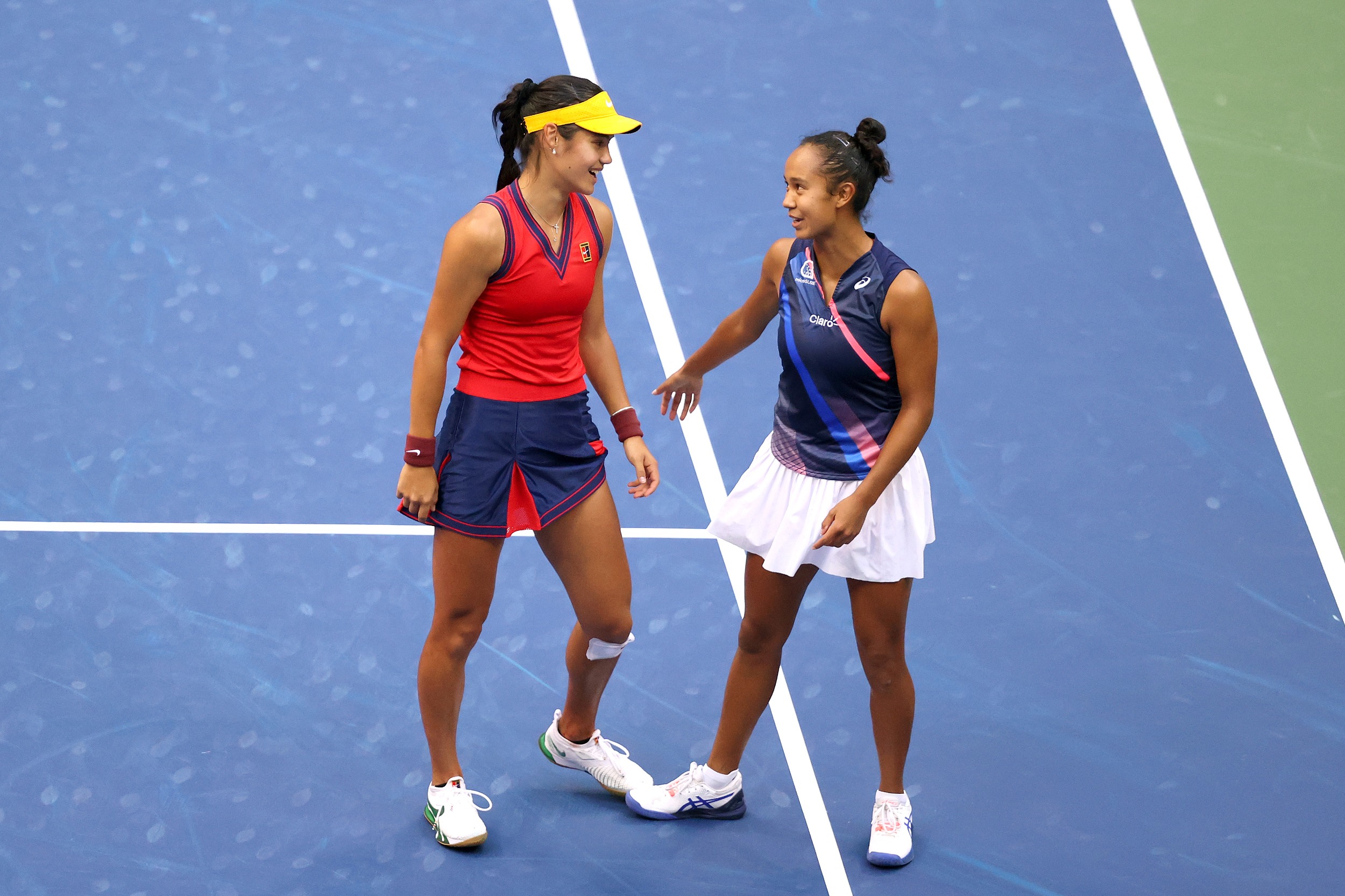 Emma Raducanu ve Leylah Fernandez