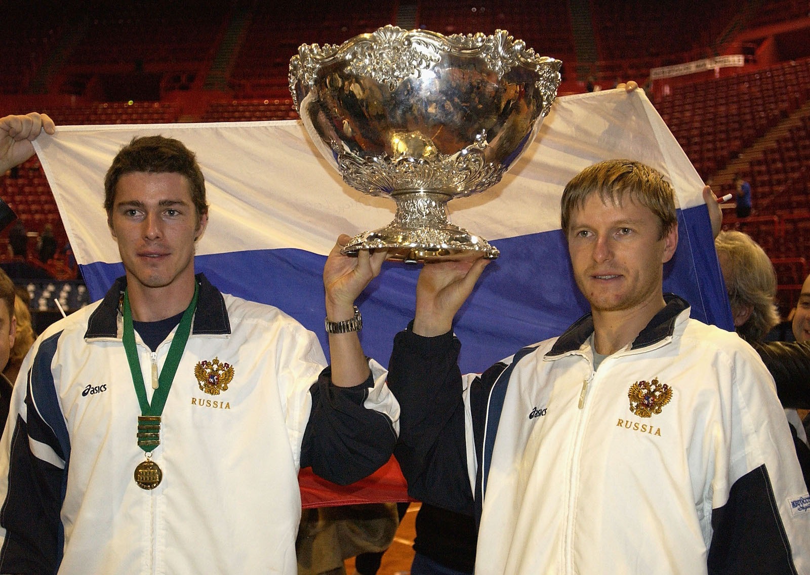 Marat Safin ve Yevgeni Kafelnikov
