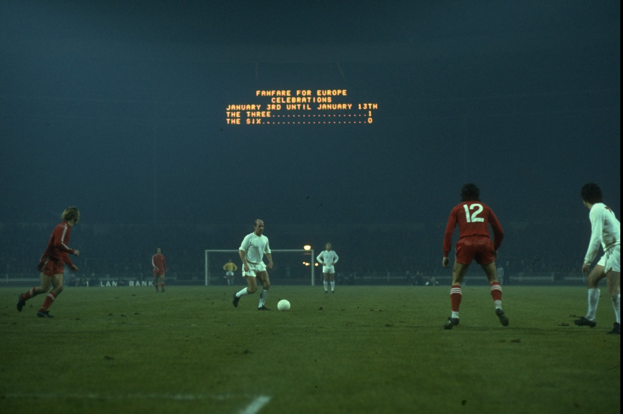 İngiltere'nin 1966 Dünya Kupası'ndaki sisteminin merkezinde Bobby Charlton vardı.
