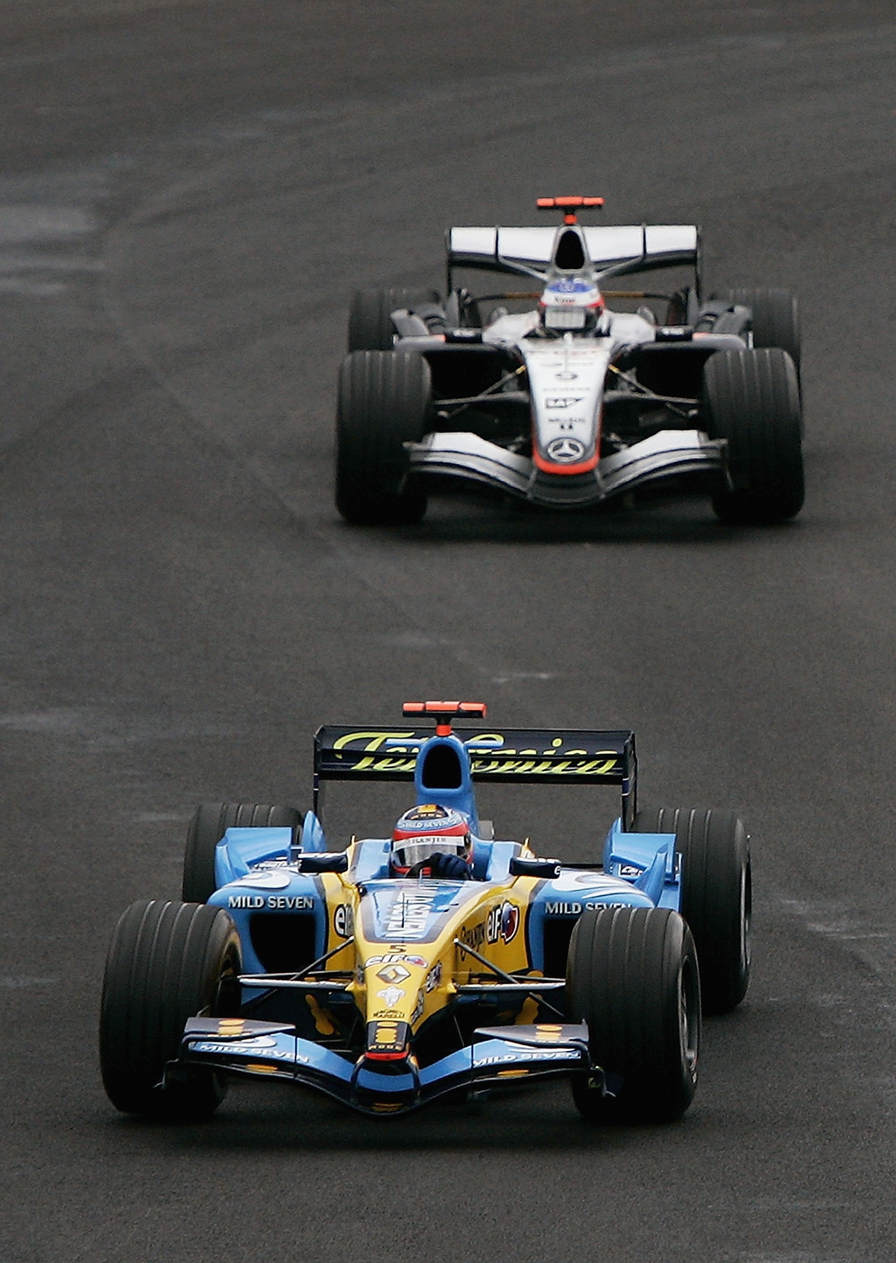 Kimi Raikkonen ile Fernando Alonso