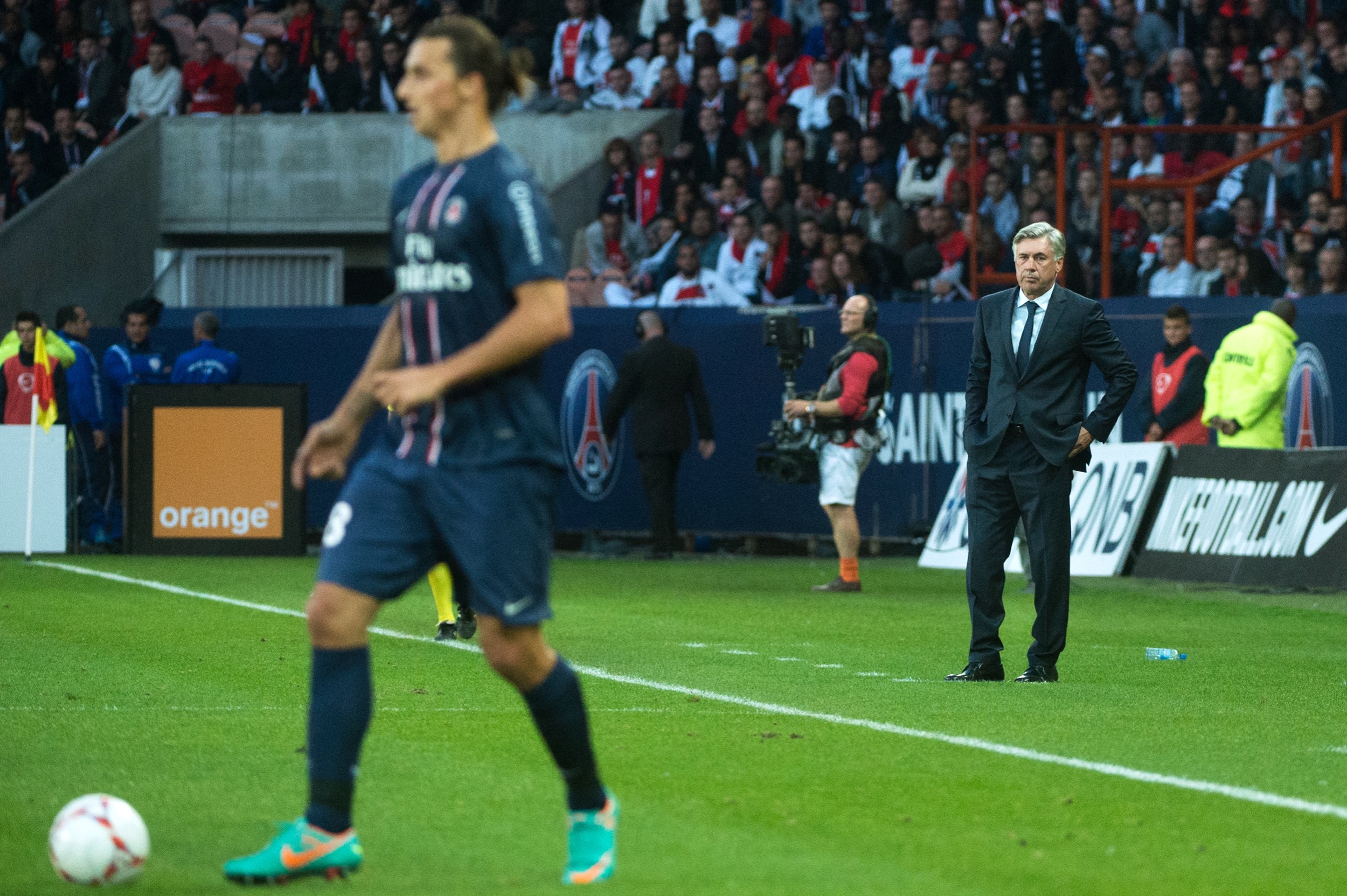 Zlatan Ibrahimovic ve dönemin PSG teknik direktörü Carlo Ancelotti