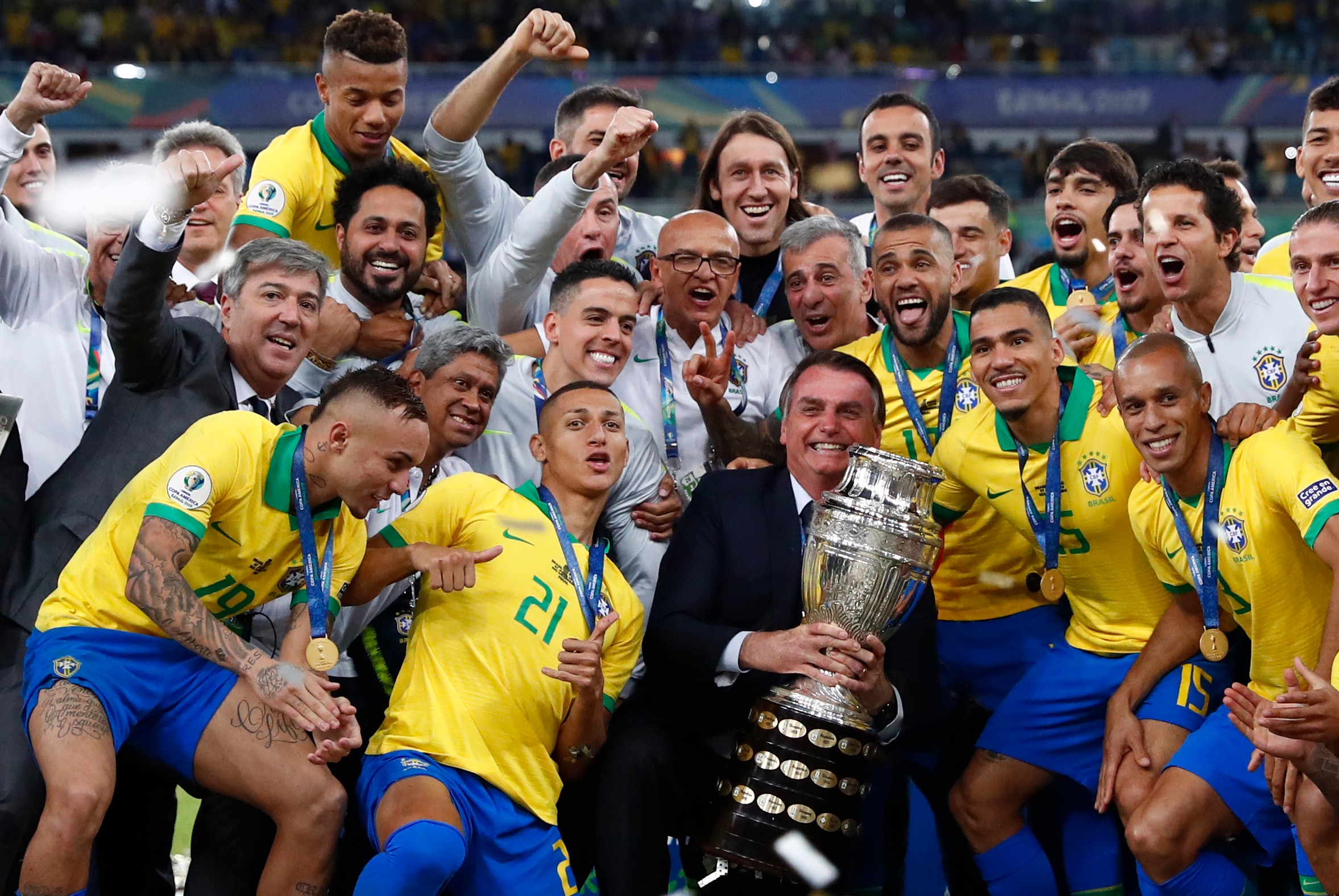 Bolsonaro, 2019 Copa America zaferinde ayağına gelen fırsatı tepmedi.
