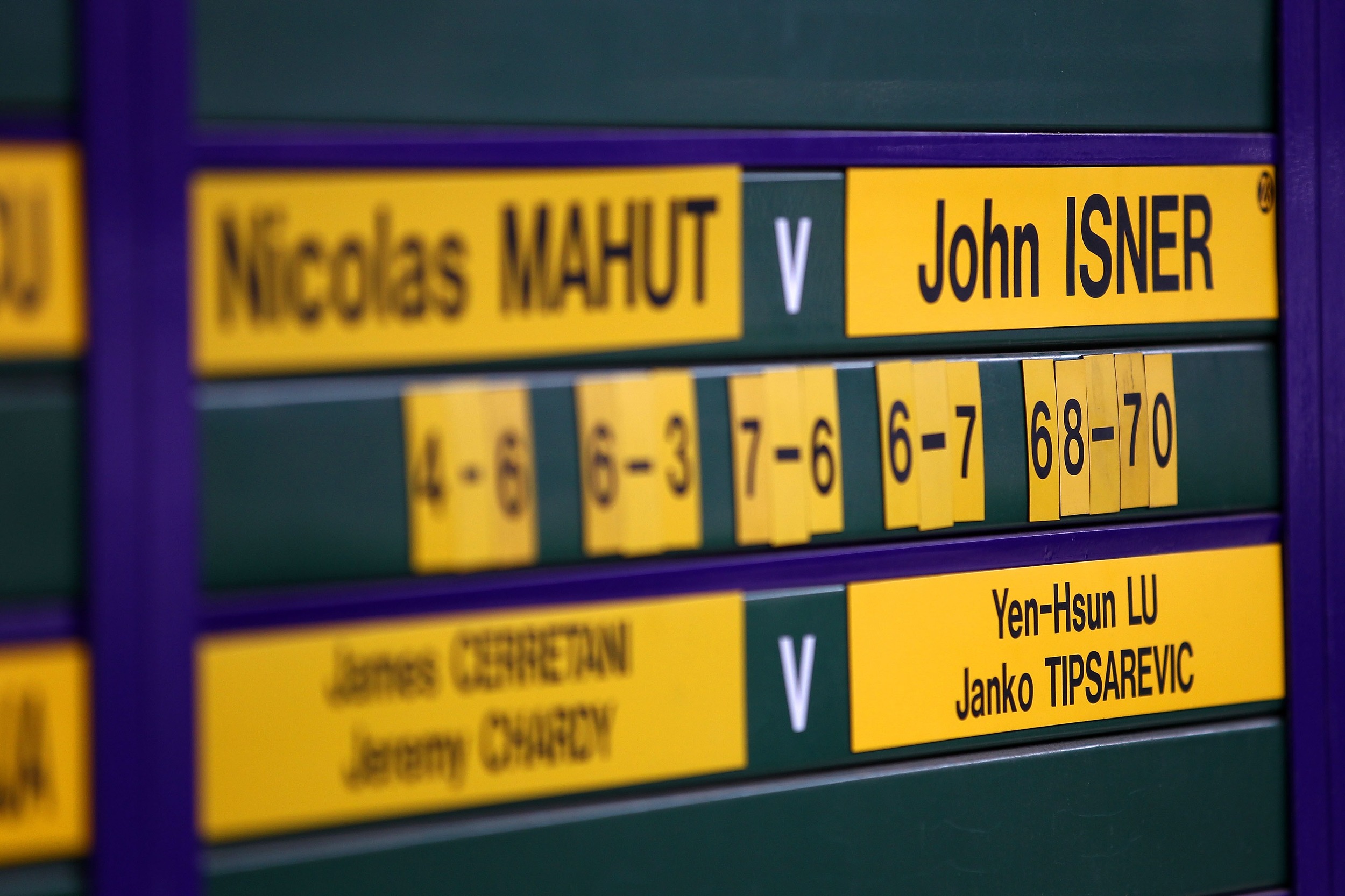 Nicolas Mahut ile John Isner arasında oynanan ve 11 saat, 5 dakika süren o unutulmaz maç...