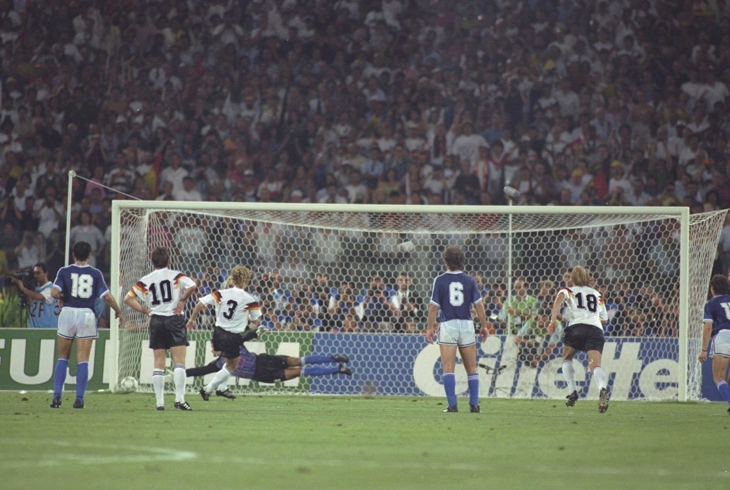 Andreas Brehme'nin 1990 FIFA Dünya Kupası Finali'nde sonucu belirleyen penaltısı.