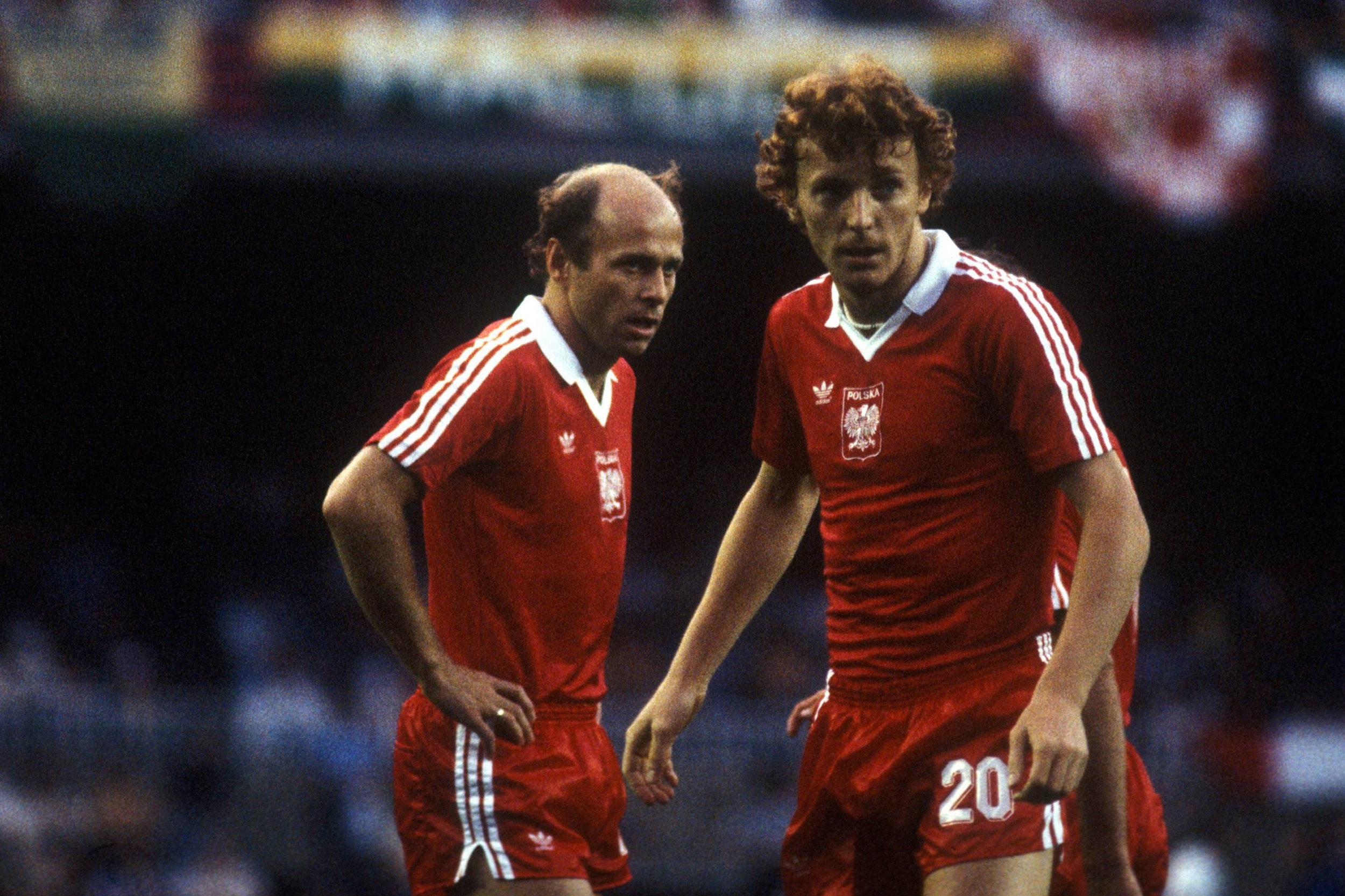 1974 Dünya Kupası'nın yıldızlarından Grzegorz Lato ve 1982 Dünya Kupası'nın yıldızlarından Boniek...